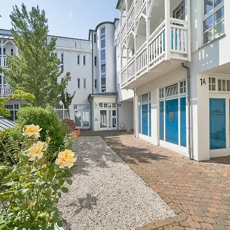 Apartment Komfortables Mit Balkon In Sellin (Rugen)
